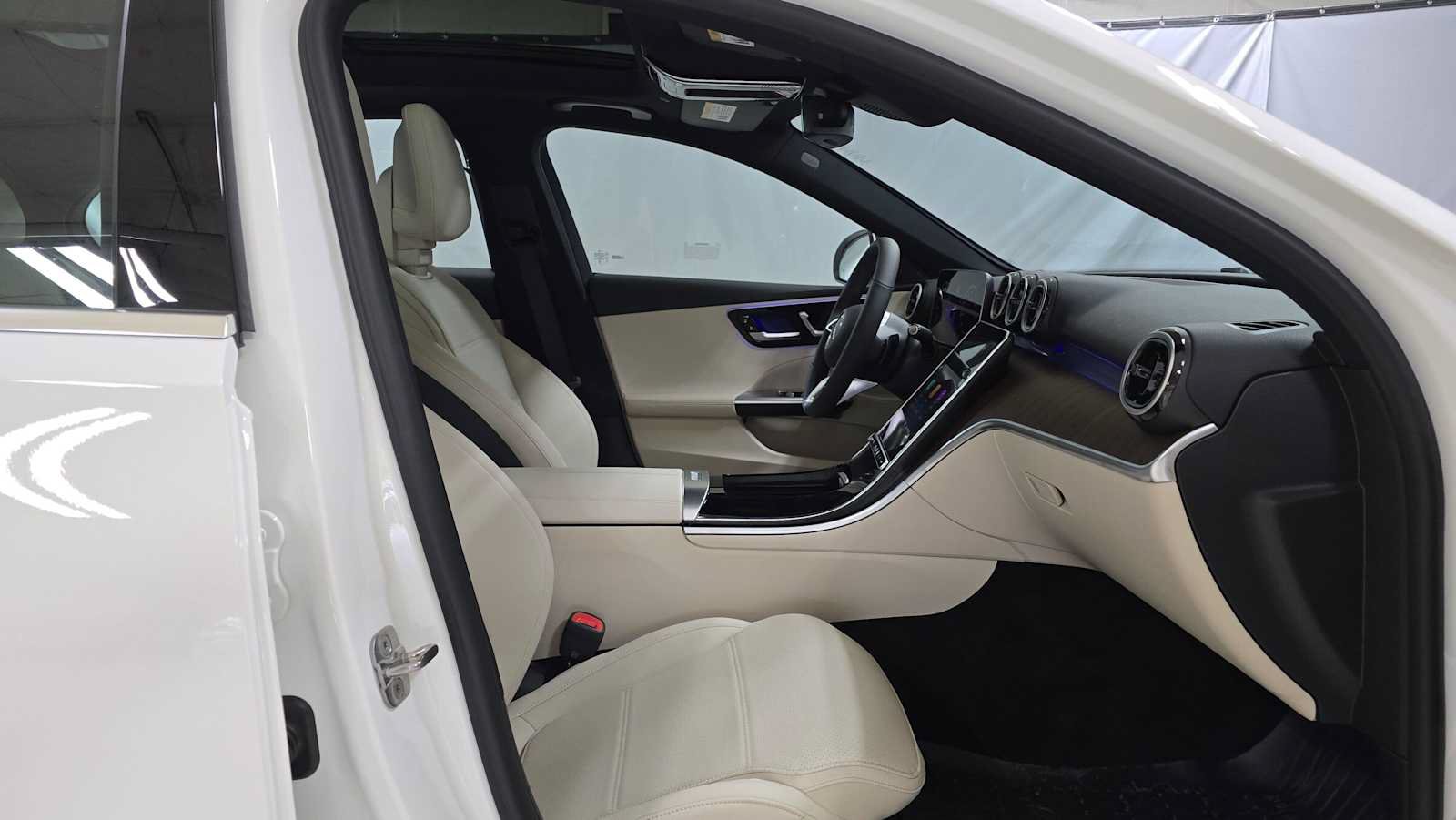 Used 2026 Mercedes-Benz C 300 4MATIC Sedan image 10