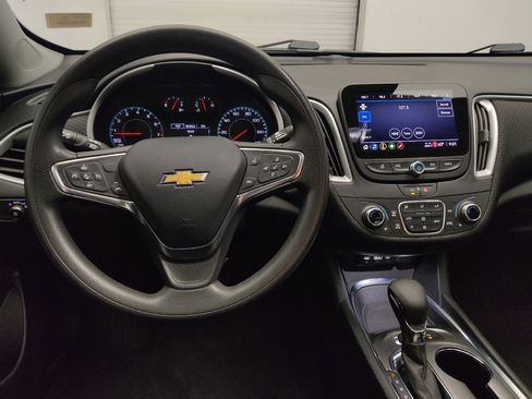 Used 2024 Chevrolet Malibu LT FWD image 22