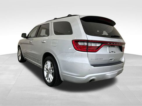 Used 2024 Dodge Durango GT RWD image 3