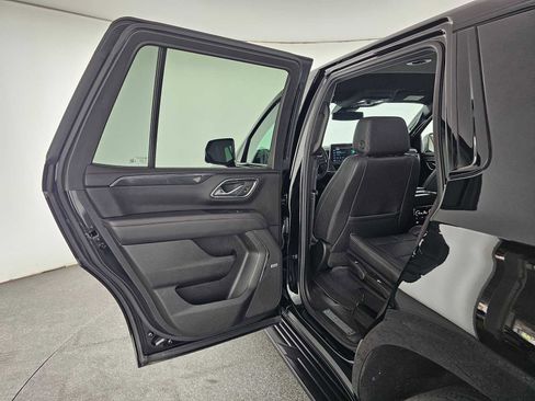 Used 2023 Chevrolet Tahoe RST w/ RST Performance Edition image 17