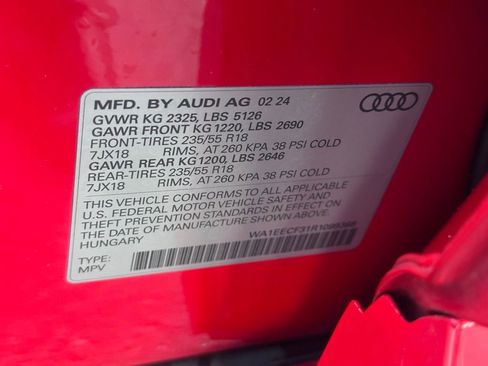 Used 2024 Audi Q3 2.0T Premium Plus w/ Premium Plus Package image 19