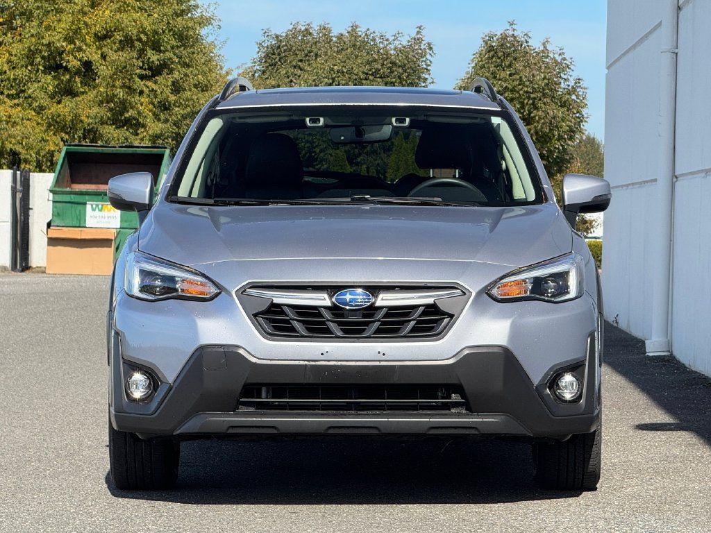 Used 2022 Subaru Crosstrek 2.5i Limited w/ Moonroof Package 2 AWD/4WD image 2