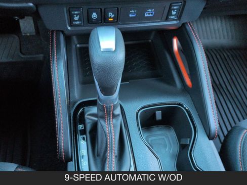 Used 2025 Nissan Frontier PRO-4X w/ Pro Convenience Package image 17