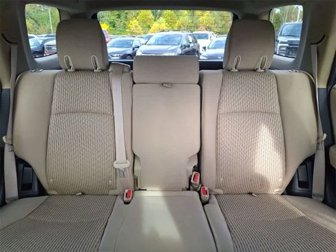 Used 2013 Toyota 4Runner SR5 image 13