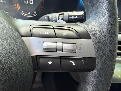 Used 2025 Hyundai Sonata SEL AWD/4WD image 19