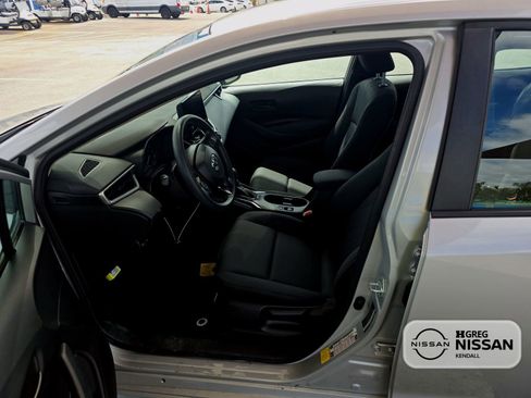 Used 2023 Toyota Corolla LE image 16