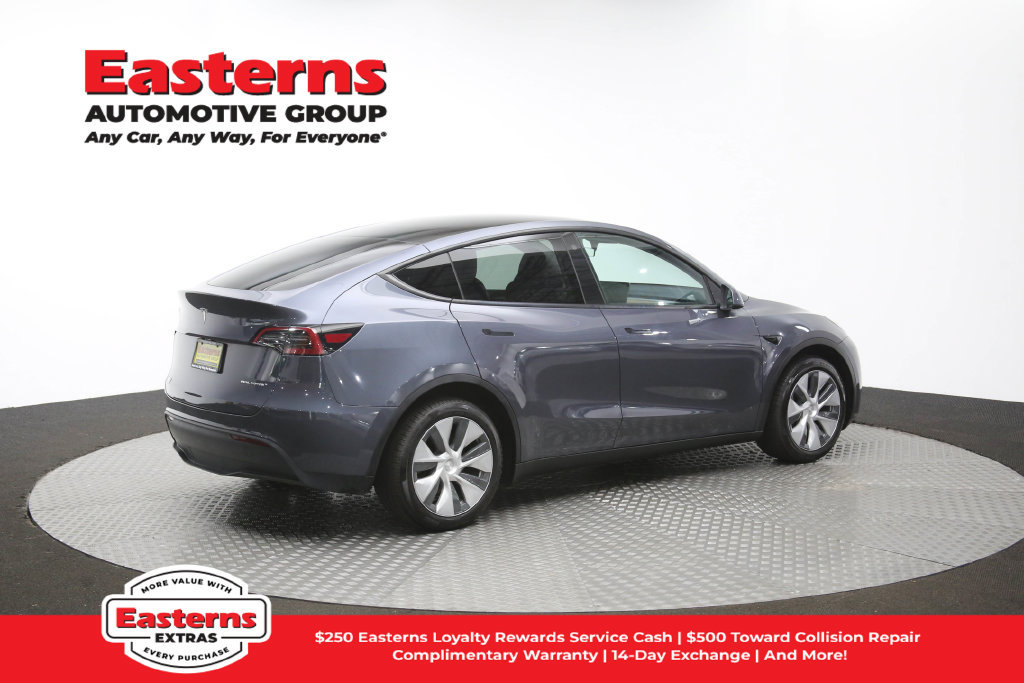 Used 2023 Tesla Model Y Long Range AWD/4WD image 37