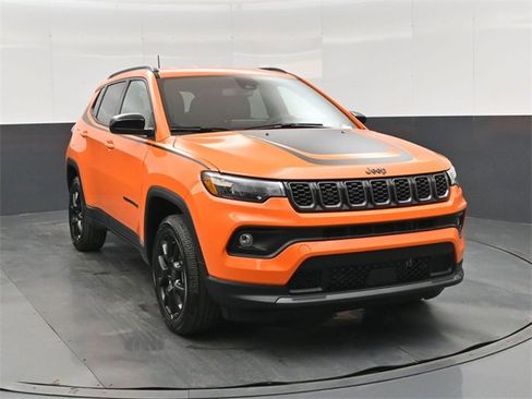New 2026 Jeep Compass Latitude image 10