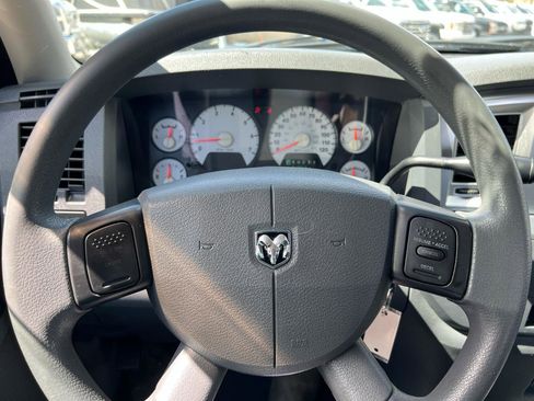 Used 2007 Dodge Ram 1500 Truck SLT AWD/4WD image 17
