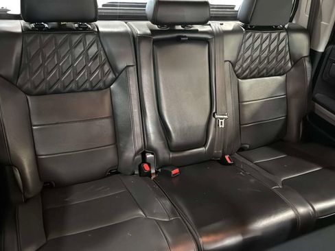 Used 2018 Toyota Tundra Platinum AWD/4WD image 31
