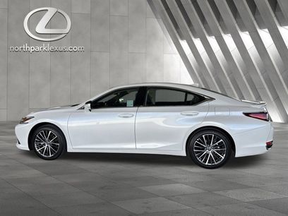 Certified 2025 Lexus ES 300h w/ Premium Package