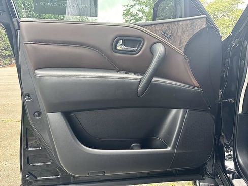 Certified 2023 INFINITI QX80 Premium Select w/ Cargo Package AWD/4WD image 9