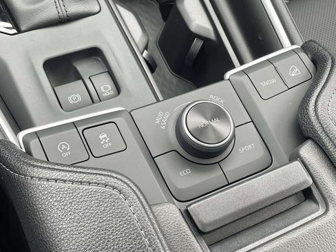 New 2026 Toyota Grand Highlander Platinum image 45