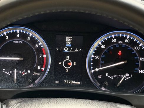 Used 2015 Toyota Highlander Limited image 36