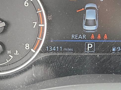 Used 2023 Nissan Altima 2.5 SR FWD image 19