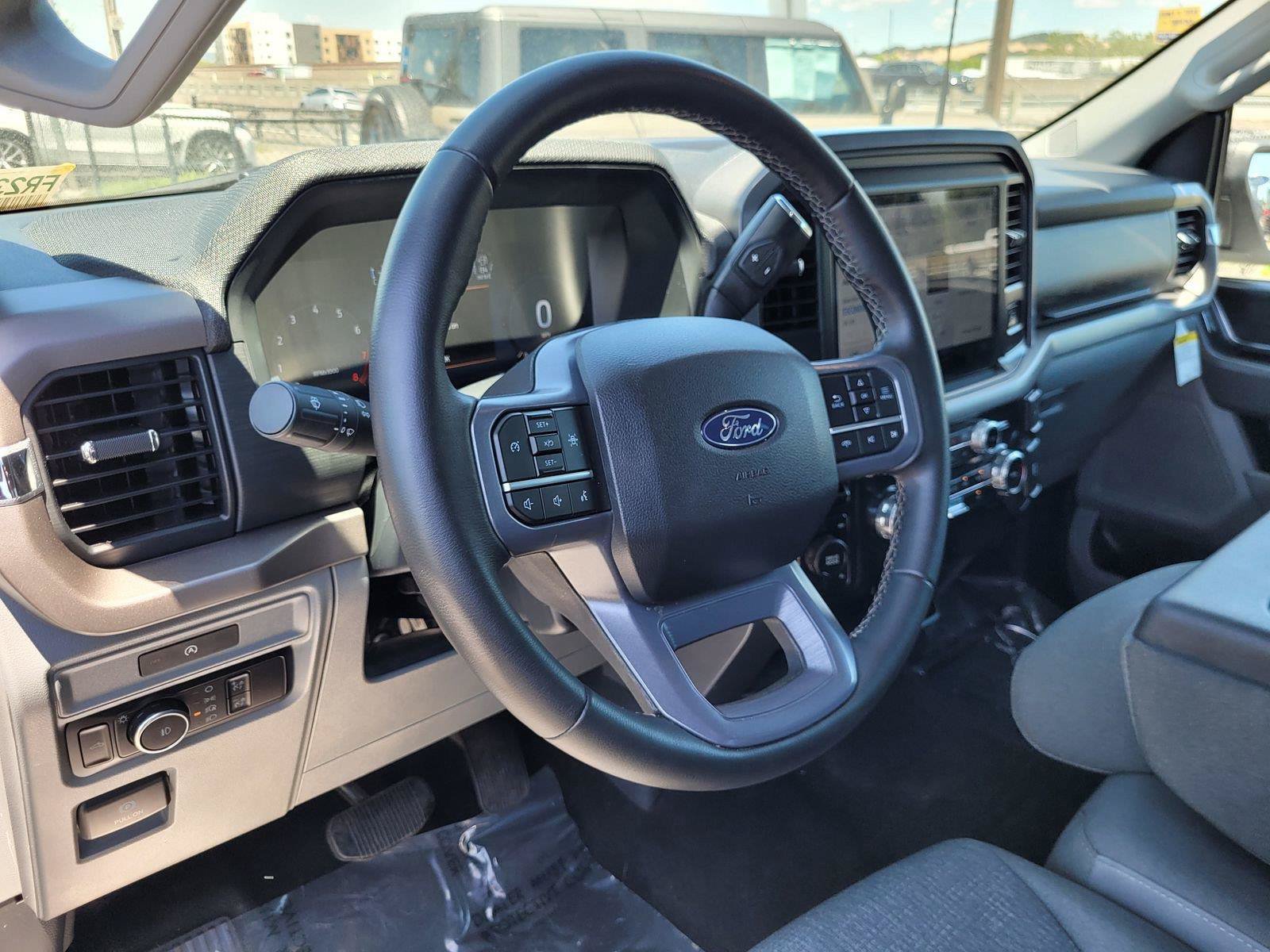 Used 2025 Ford F150 XLT w/ Equipment Group 301A Standard AWD/4WD image 12