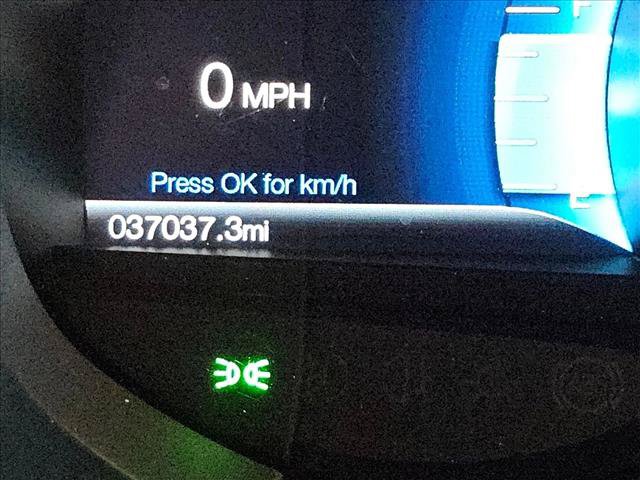 Used 2018 Ford Edge Titanium FWD image 11
