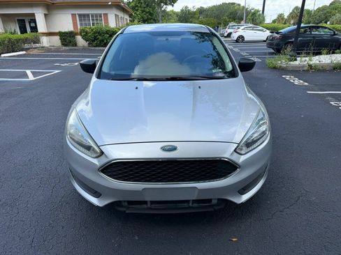 Used 2015 Ford Focus S FWD image 2