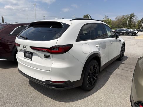 New 2026 MAZDA CX-90 Plug-In Hybrid w/Premium Sport AWD/4WD image 8
