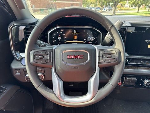 New 2026 GMC Sierra 1500 Elevation image 14