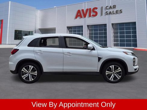 Used 2025 Mitsubishi Outlander Sport SE AWD/4WD image 5