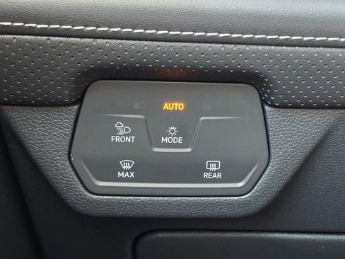 New 2026 Volkswagen Atlas SEL Premium R-Line AWD/4WD image 34