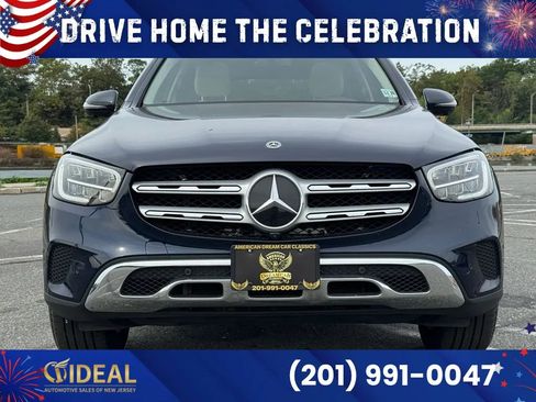 Used 2021 Mercedes-Benz GLC 300 4MATIC image 2