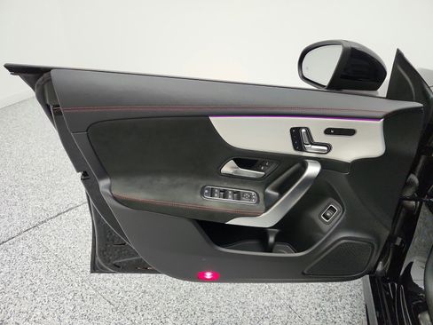 Used 2023 Mercedes-Benz CLA 35 AMG 4MATIC image 15