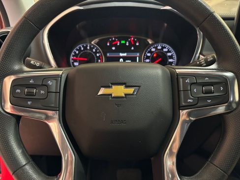 Used 2025 Chevrolet Blazer LT image 29