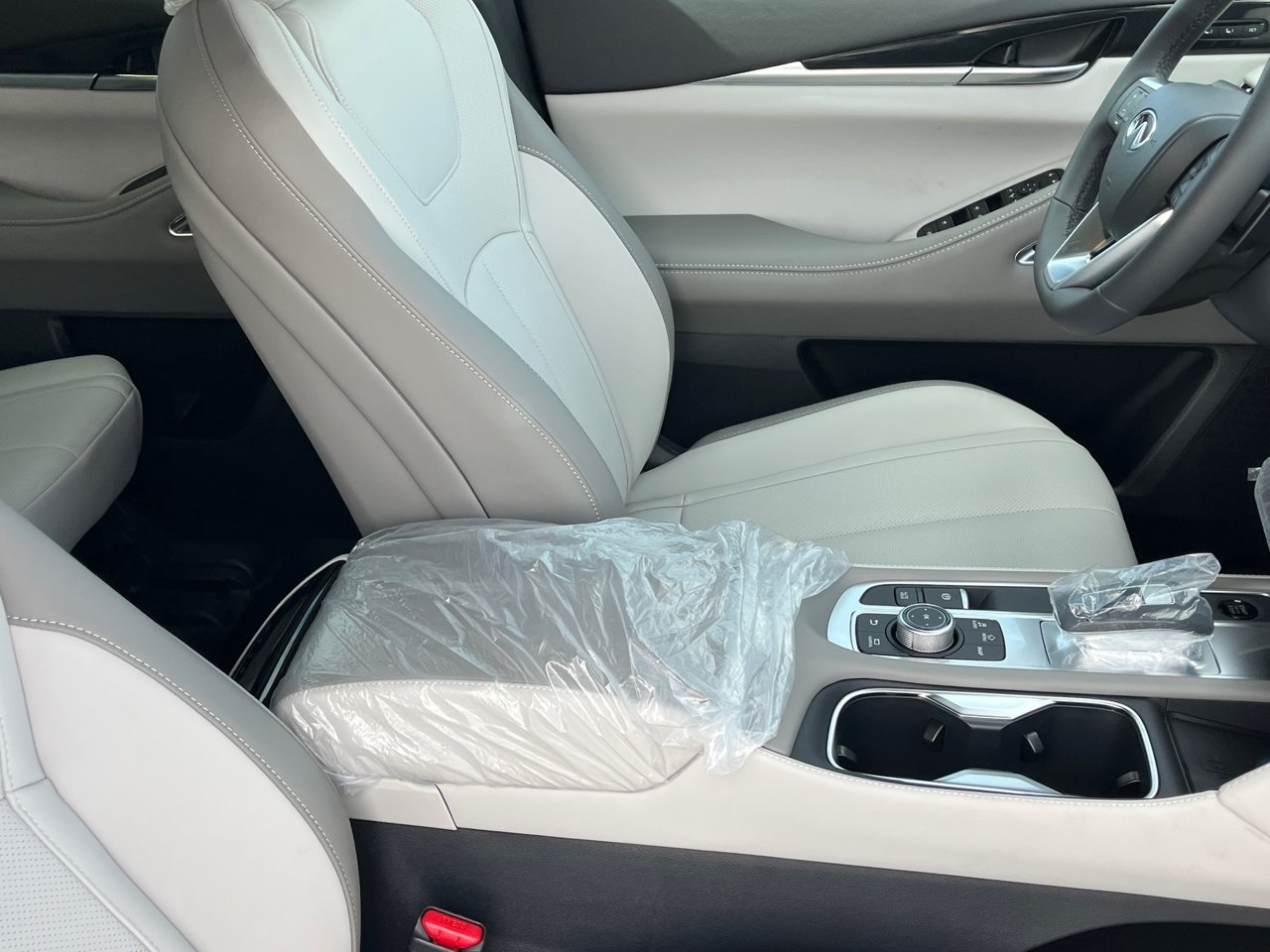 New 2027 INFINITI QX65 Sport AWD/4WD image 10