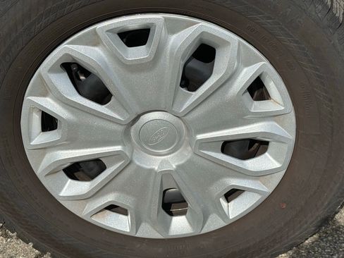 Used 2024 Ford Transit 350 XLT image 36