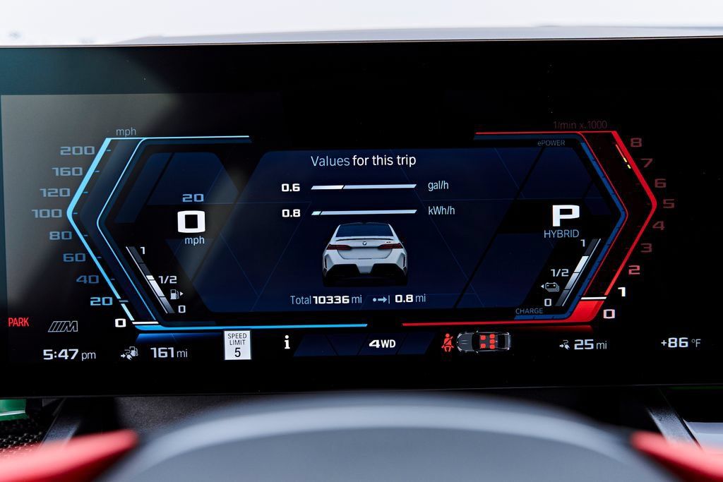 Used 2026 BMW M5 w/ Carbon Package AWD/4WD image 70