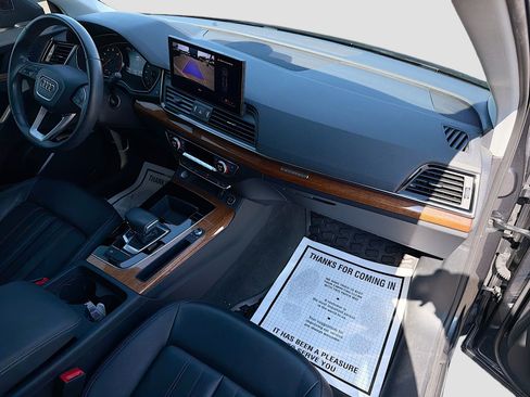 Used 2023 Audi Q5 2.0T Premium w/ Convenience Package image 14