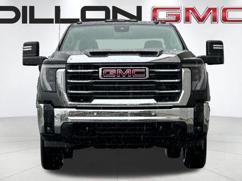 New 2026 GMC Sierra 2500 SLE w/ SLE Value Package; AWD/4WD image 9
