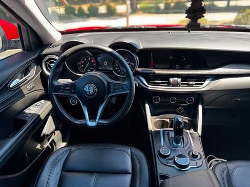 Used 2019 Alfa Romeo Stelvio RWD image 34