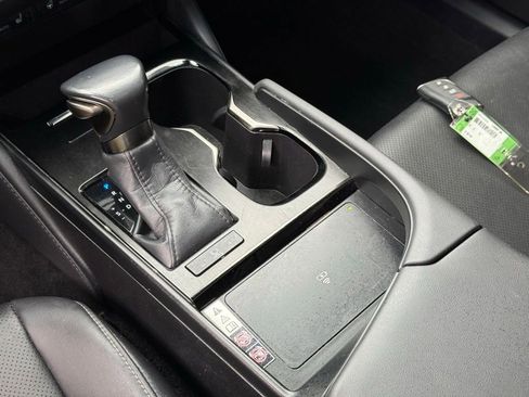 Certified 2024 Lexus ES 350 w/ Premium Package FWD image 34