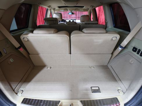 Used 2011 Mercedes-Benz GL 550 4MATIC image 26