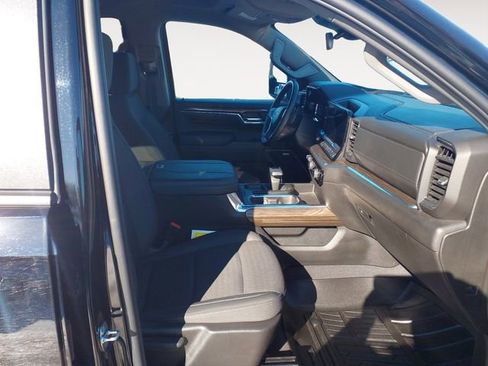 Used 2024 Chevrolet Silverado 1500 RST w/ Convenience Package II image 9