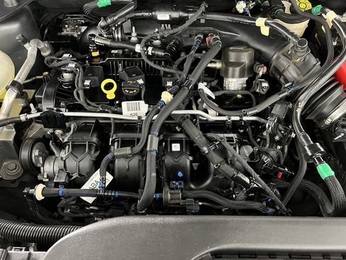 Used 2024 Ford Bronco Sport Badlands image 34