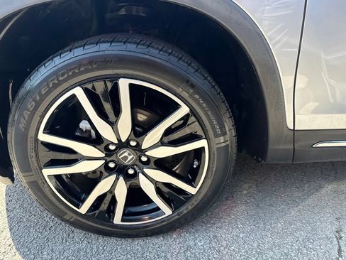 Used 2021 Honda Pilot Elite image 10