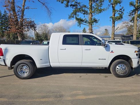 New 2026 RAM 3500 Laramie image 8