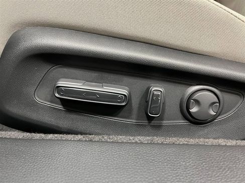 New 2025 Honda Accord SE image 13