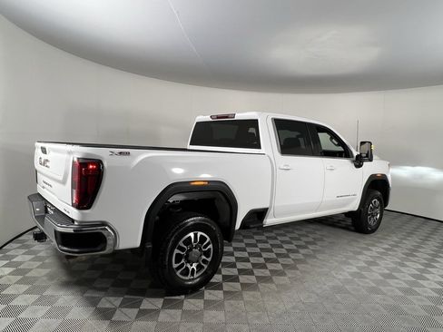 Used 2024 GMC Sierra 3500 SLE image 5
