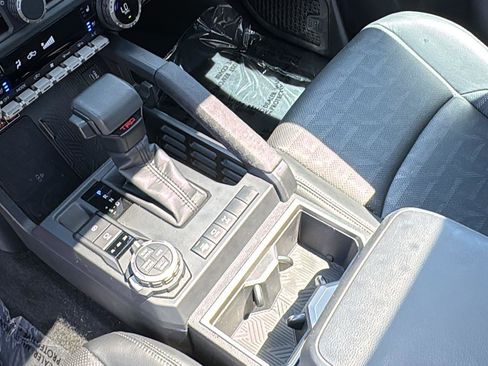 Used 2024 Toyota Tacoma TRD Sport image 23