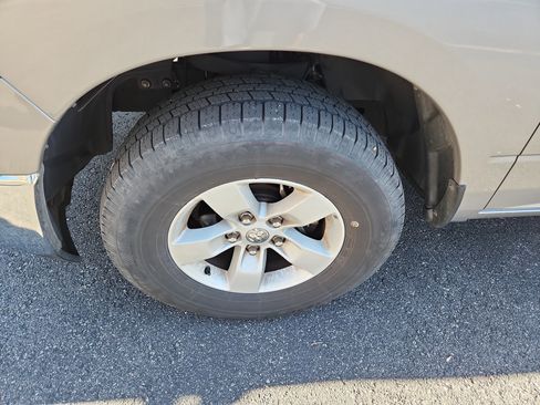 Used 2023 RAM 1500 Classic SLT w/ Trailer & Traction Group image 20