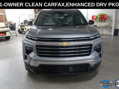 Used 2024 Chevrolet Traverse RS