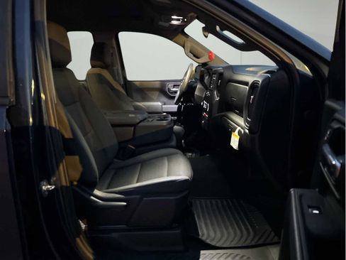 Used 2023 Chevrolet Silverado 1500 W/T w/ WT Value Package image 17