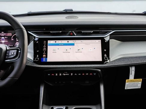 New 2026 Jeep Cherokee Laredo AWD/4WD image 16
