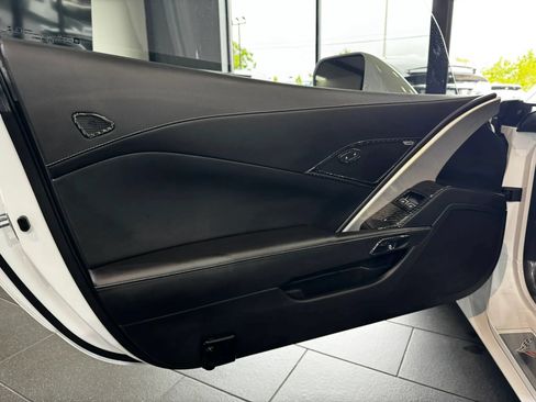 Used 2016 Chevrolet Corvette Stingray Coupe w/ Battery Protection Package RWD image 17