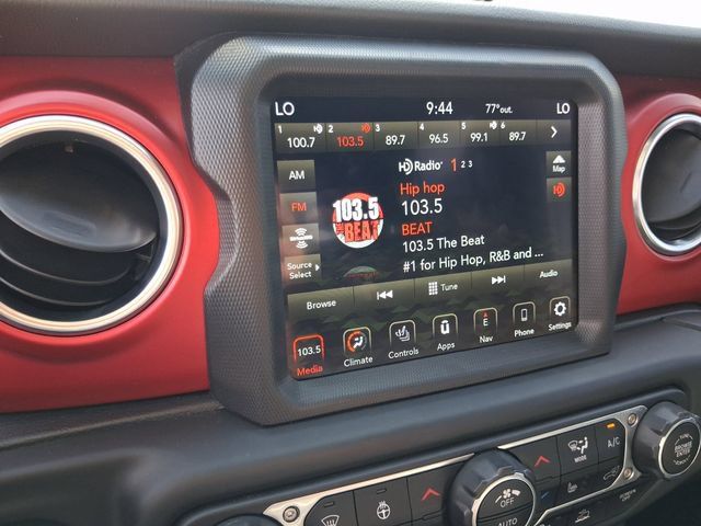 Used 2021 Jeep Gladiator Rubicon AWD/4WD image 18